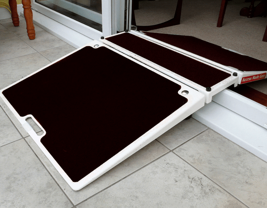 Rampe pliante PMR ‣ Serenika Rampe pliante PMR